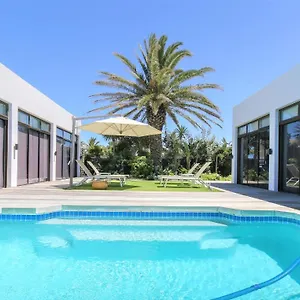 Ocean Breeze Sunset Apartment Kapstadt